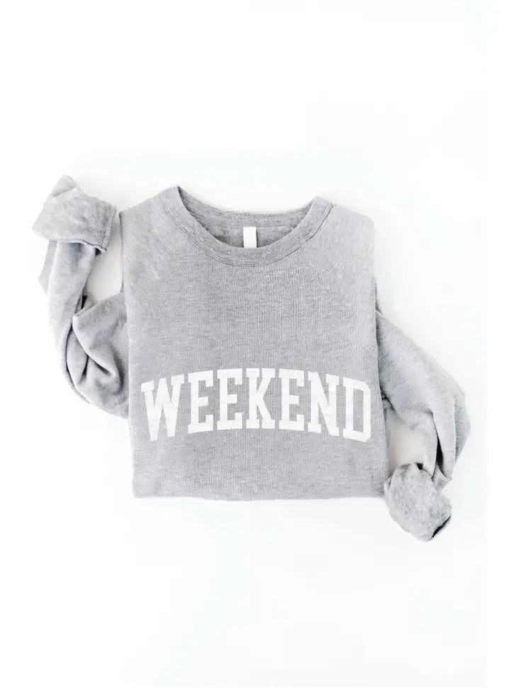 Weekend Crew Neck - www.chasethebutterflies.com