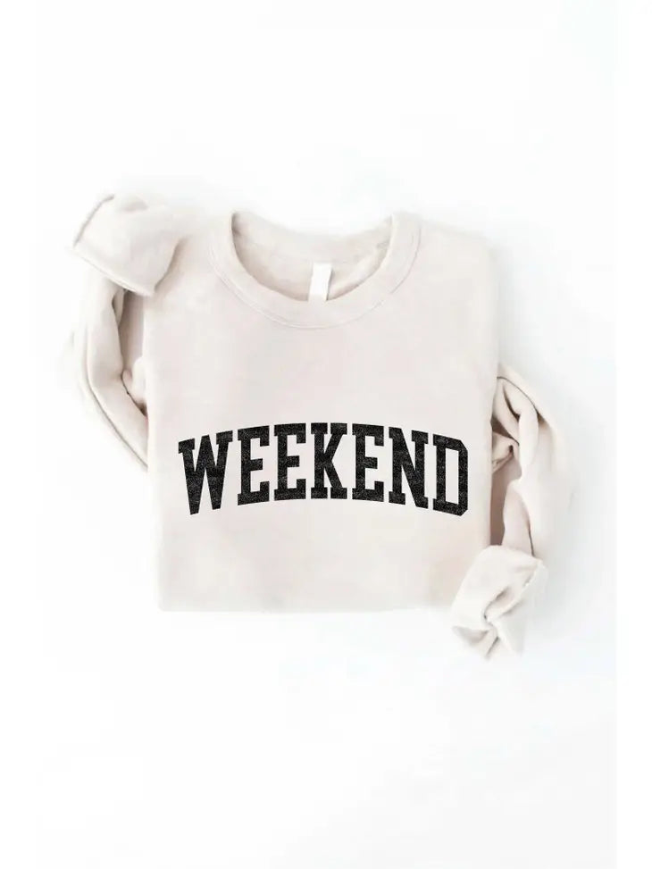 Weekend Crew Neck - www.chasethebutterflies.com