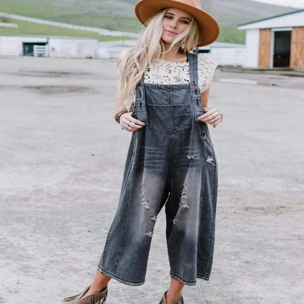Denim Cropped Overalls www.chasethebutterflies.com