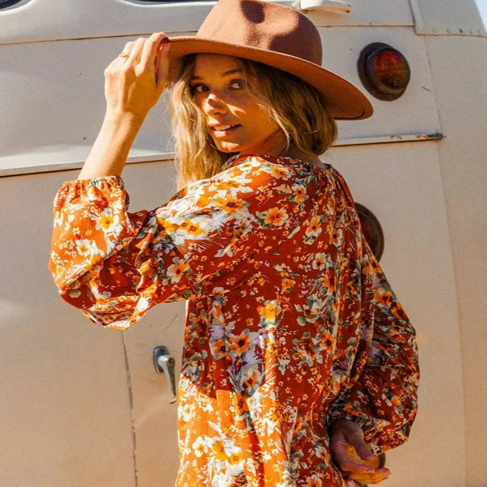 Boho Flowy Fall Top www.chasethebutterflies.com